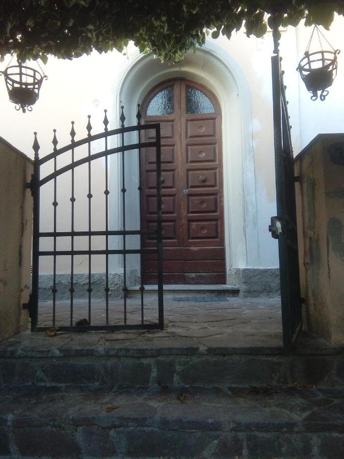 Terre Di Creta...Per Sognare Hotel Pomaia Exterior foto